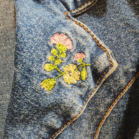 Embroidered Denim Jacket with Floral Accents - Picture 12 of 16